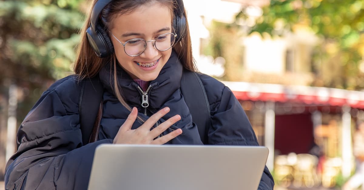 Capacitação online gratuita com o SENAI